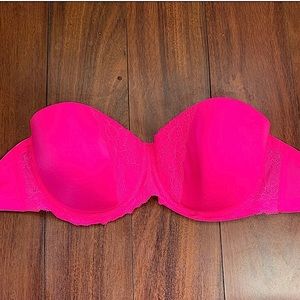 LA SENZA NEON PINK STRAPLESS BRA with LACE PATTERN